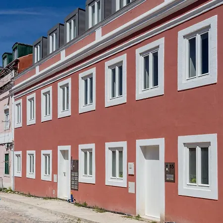 Nest 2br ליסבון